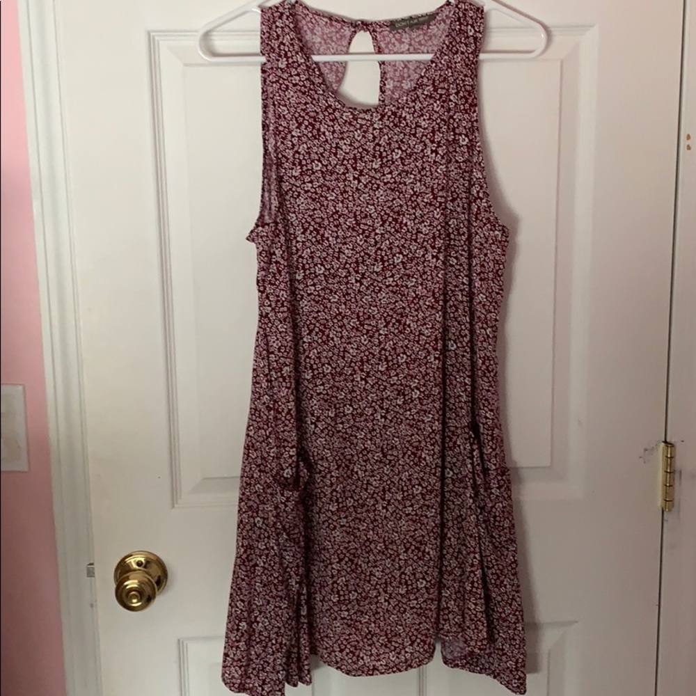 floral maroon/white tank dress with pockets